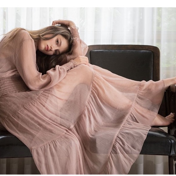 Vera Wang silk maxi dress - Picture 15 of 16